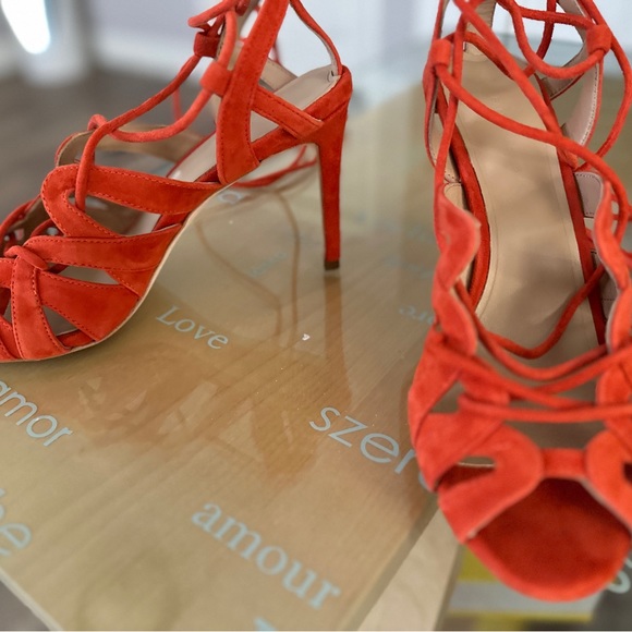 Banana Republic suede heels - Picture 4 of 11